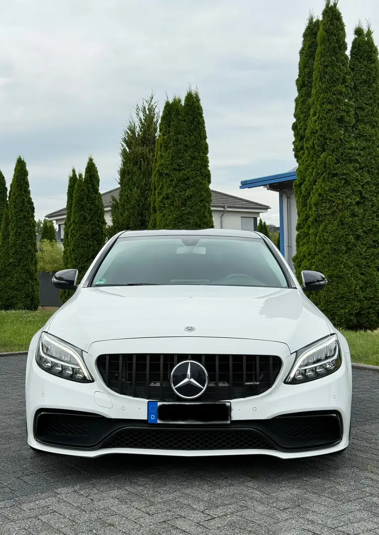 Mercedes-Benz C 180 9G-TRONIC AMG Line*2.HAND*WIDE SCREEN*HIGH PERFOR* Weiß - 1