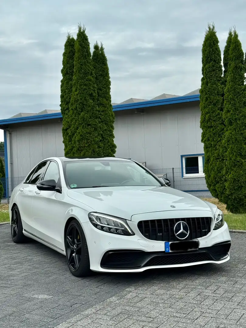 Mercedes-Benz C 180 9G-TRONIC AMG Line*2.HAND*WIDE SCREEN*HIGH PERFOR* Weiß - 2