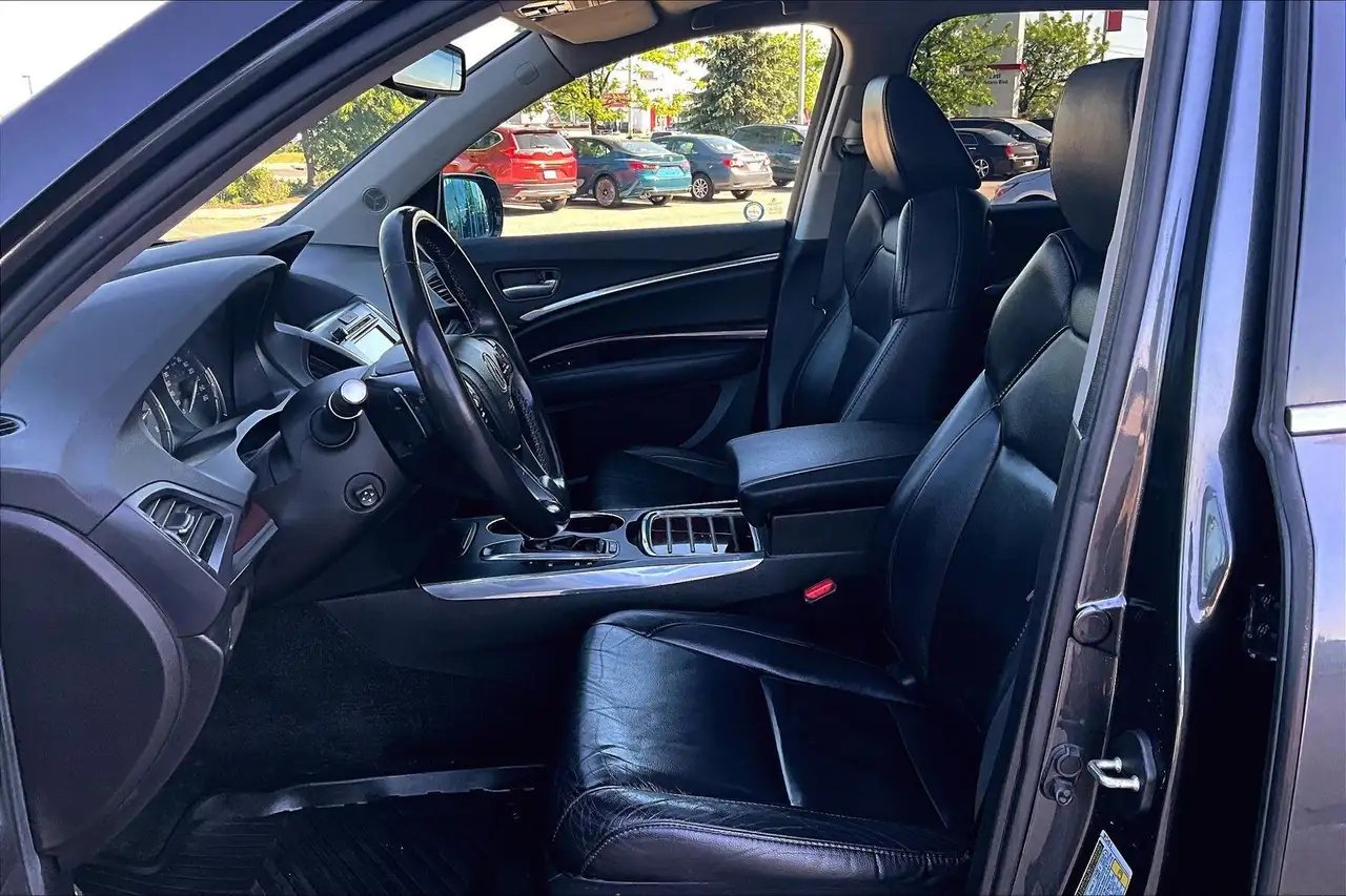 Acura MDX снимка Acura MDX