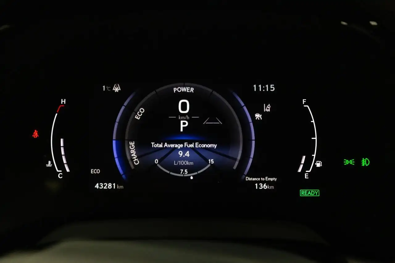 Lexus RX снимка Lexus RX