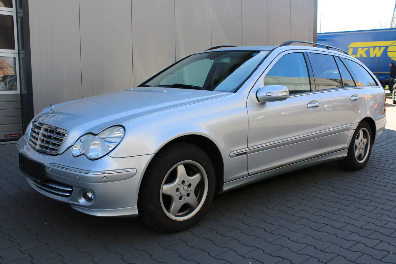Mercedes-Benz C 200