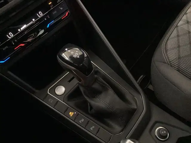 Volkswagen Taigo view 11