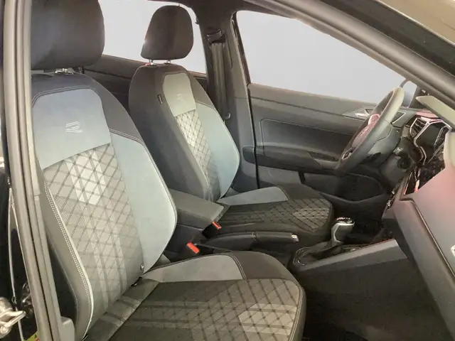 Volkswagen Taigo view 4
