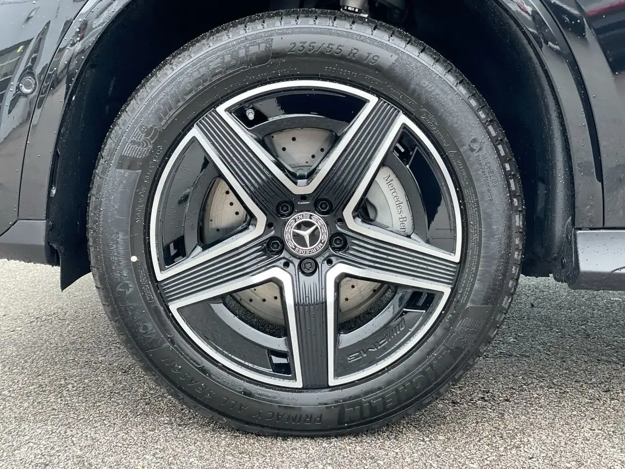 Mercedes-Benz GLC снимка Mercedes-Benz GLC