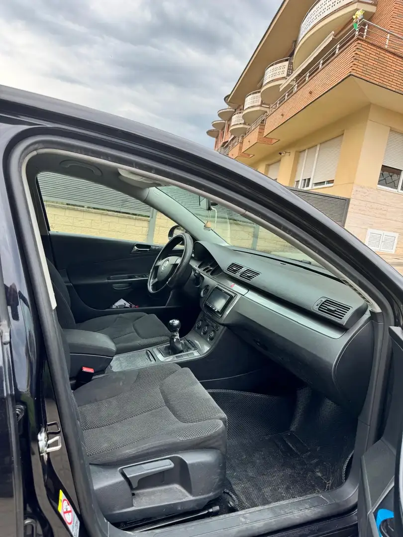 Volkswagen Passat 2.0TD GL - 1