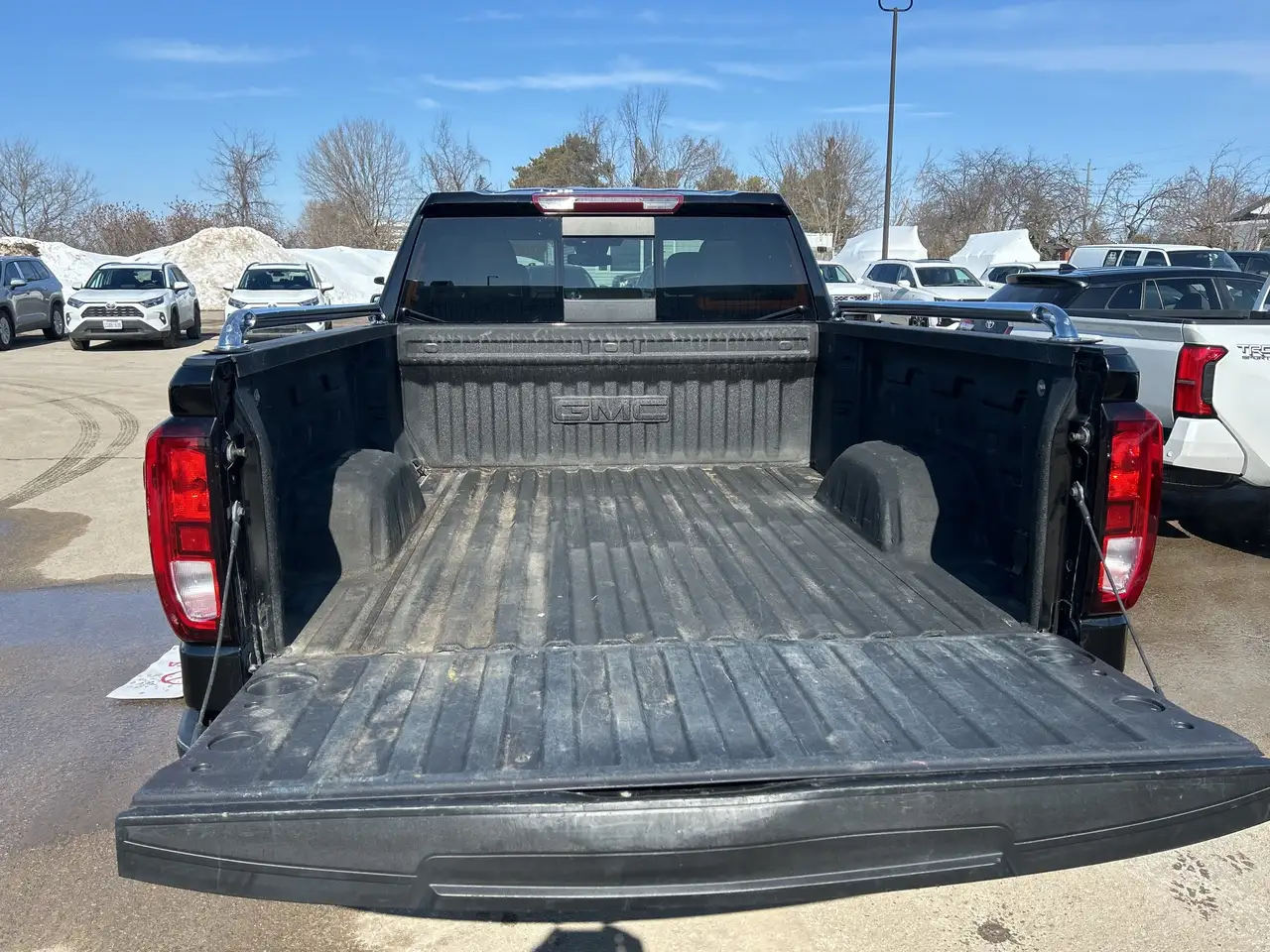GMC Sierra 1500 снимка GMC Sierra 1500
