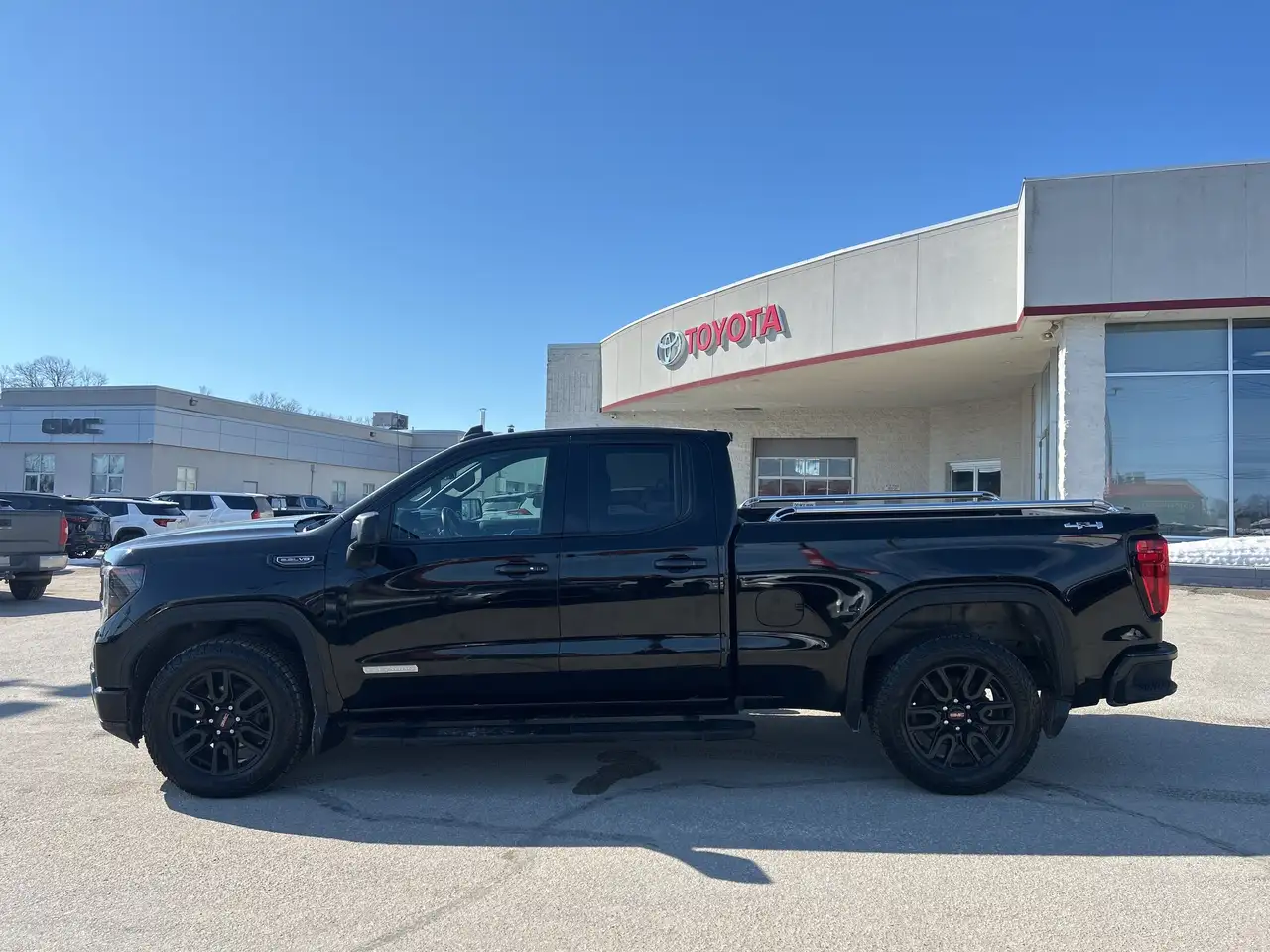 GMC Sierra 1500 снимка GMC Sierra 1500