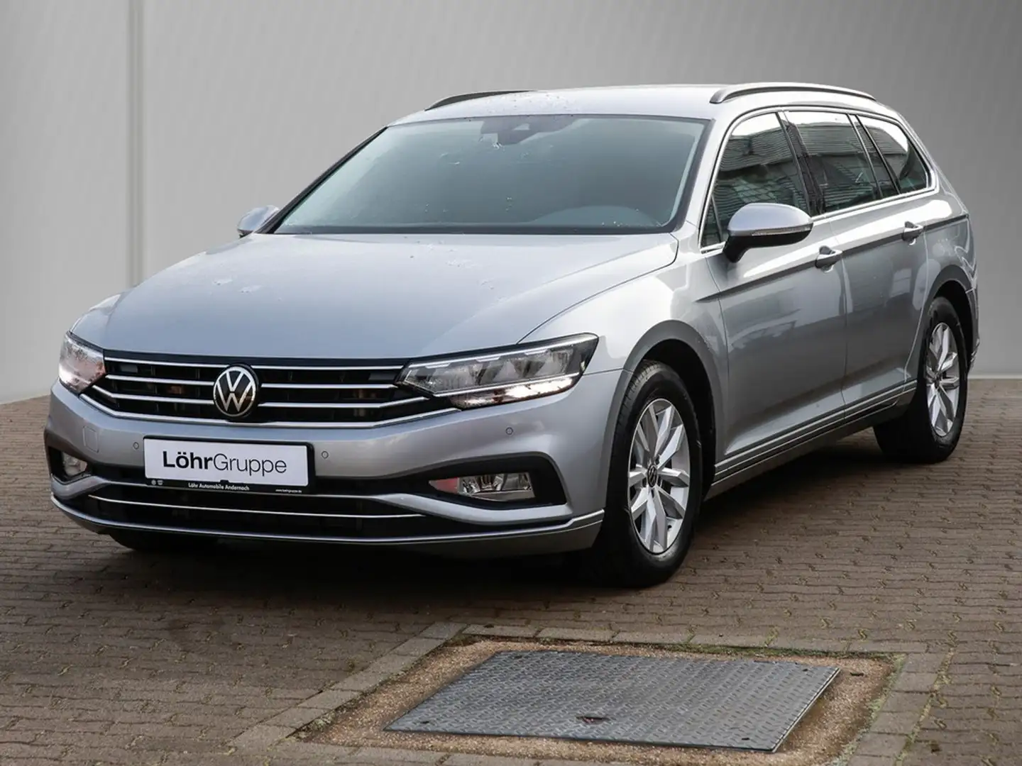 Volkswagen Passat Variant 2.0 TDI DSG Business Silber - 2