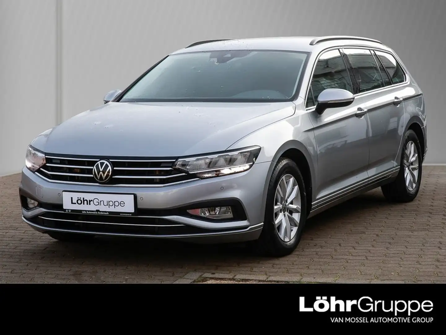 Volkswagen Passat Variant 2.0 TDI DSG Business Silber - 1
