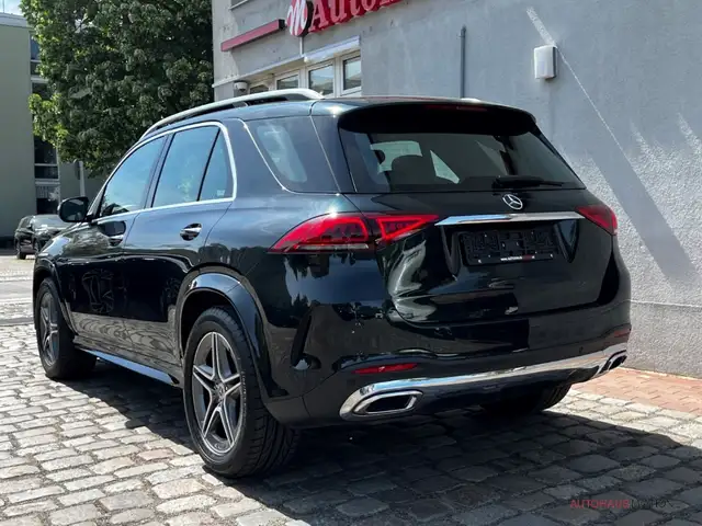 Mercedes-Benz GLE view 5