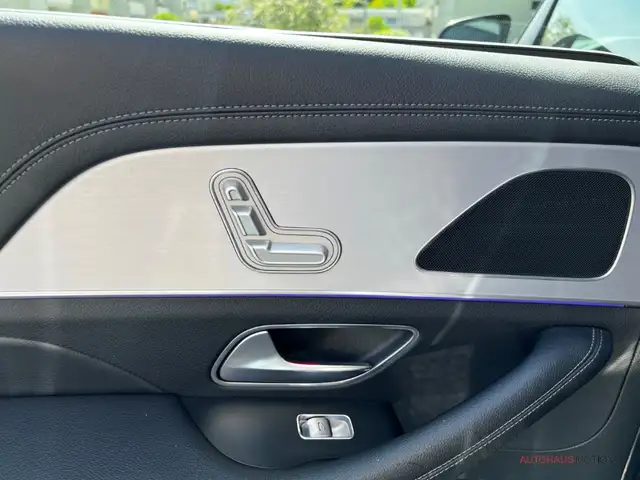 Mercedes-Benz GLE view 12