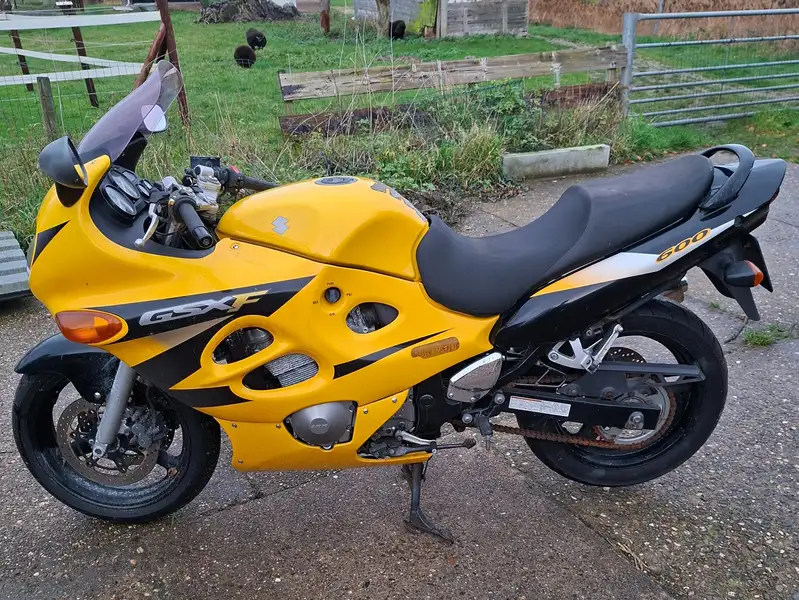 Suzuki GSX 600