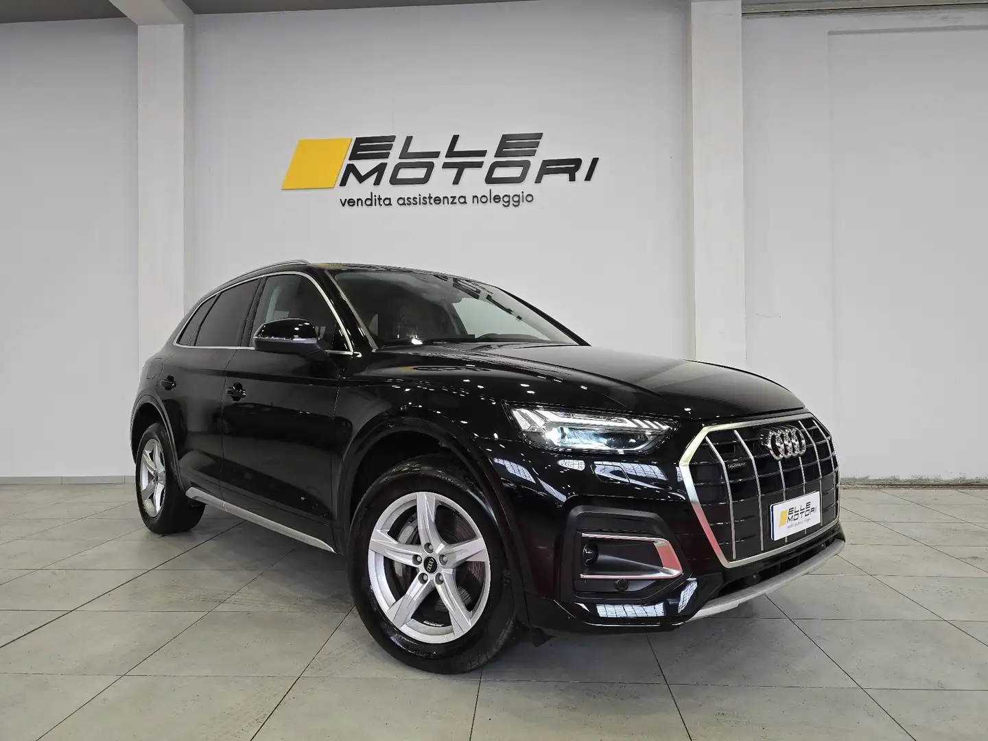 Audi Q5 Q5 50 3.0 tdi mhev 48V Business quattro tiptronic Negro - 1
