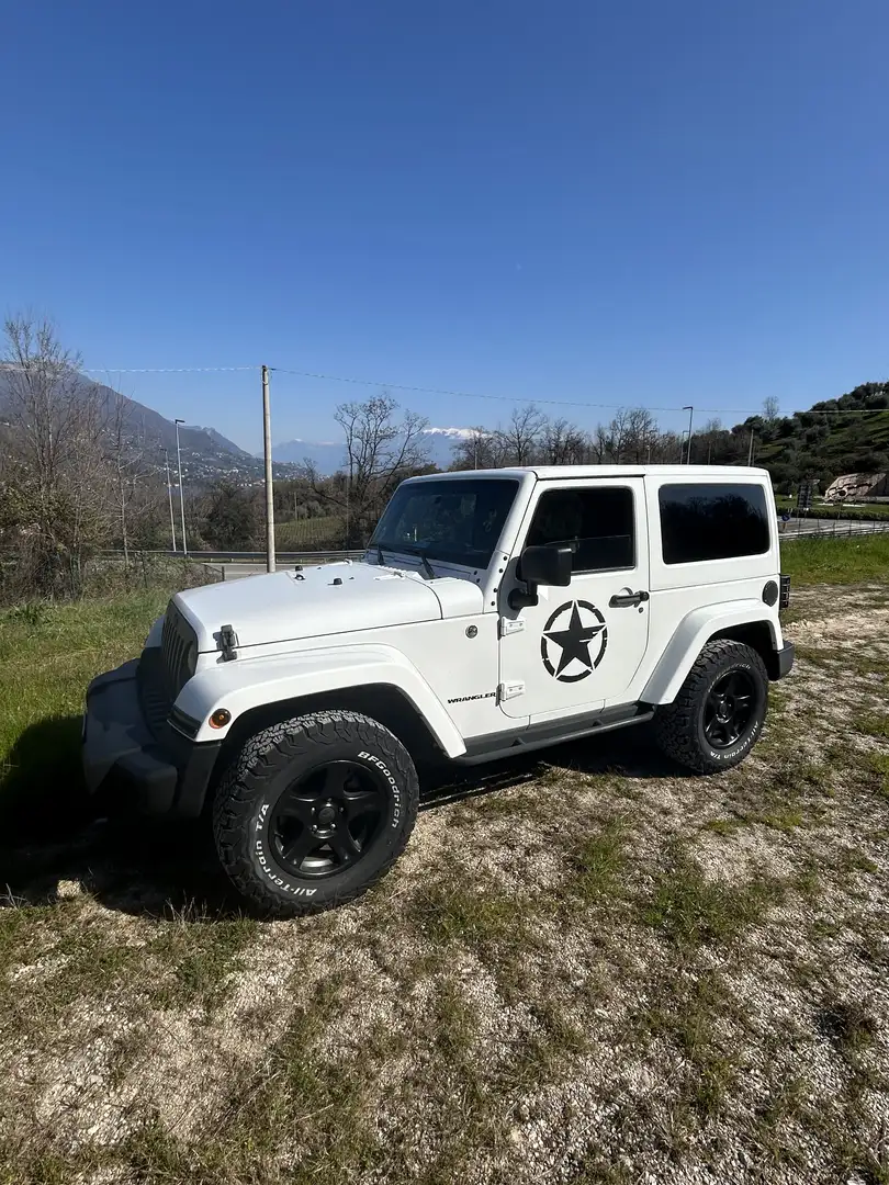 Jeep Wrangler Wrangler III 2011 2.8 crd Sahara auto E6 Biały - 2