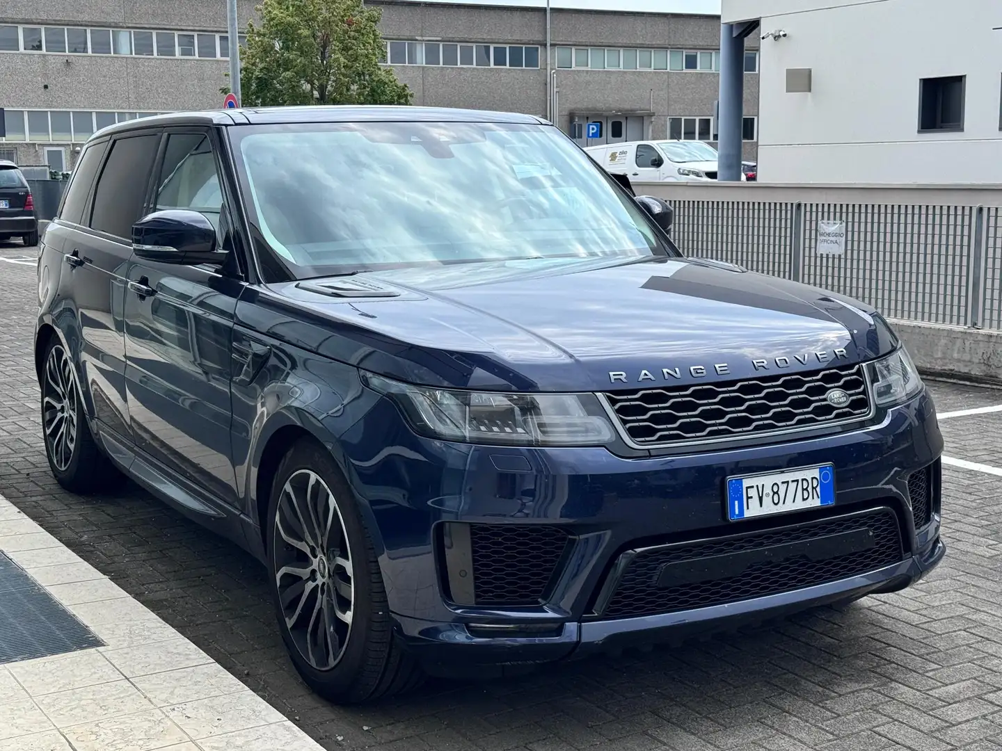 Land Rover Range Rover Sport 3.0 sdV6 HSE 249cv auto my19 - 2