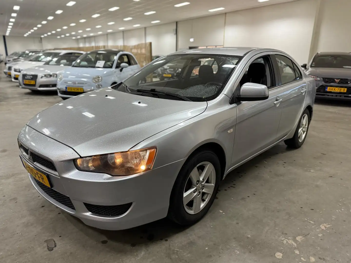 Mitsubishi Lancer Sports Sedan 1.8 Invite / LPG G3 / RIJDT SCHAKELT Gris - 2