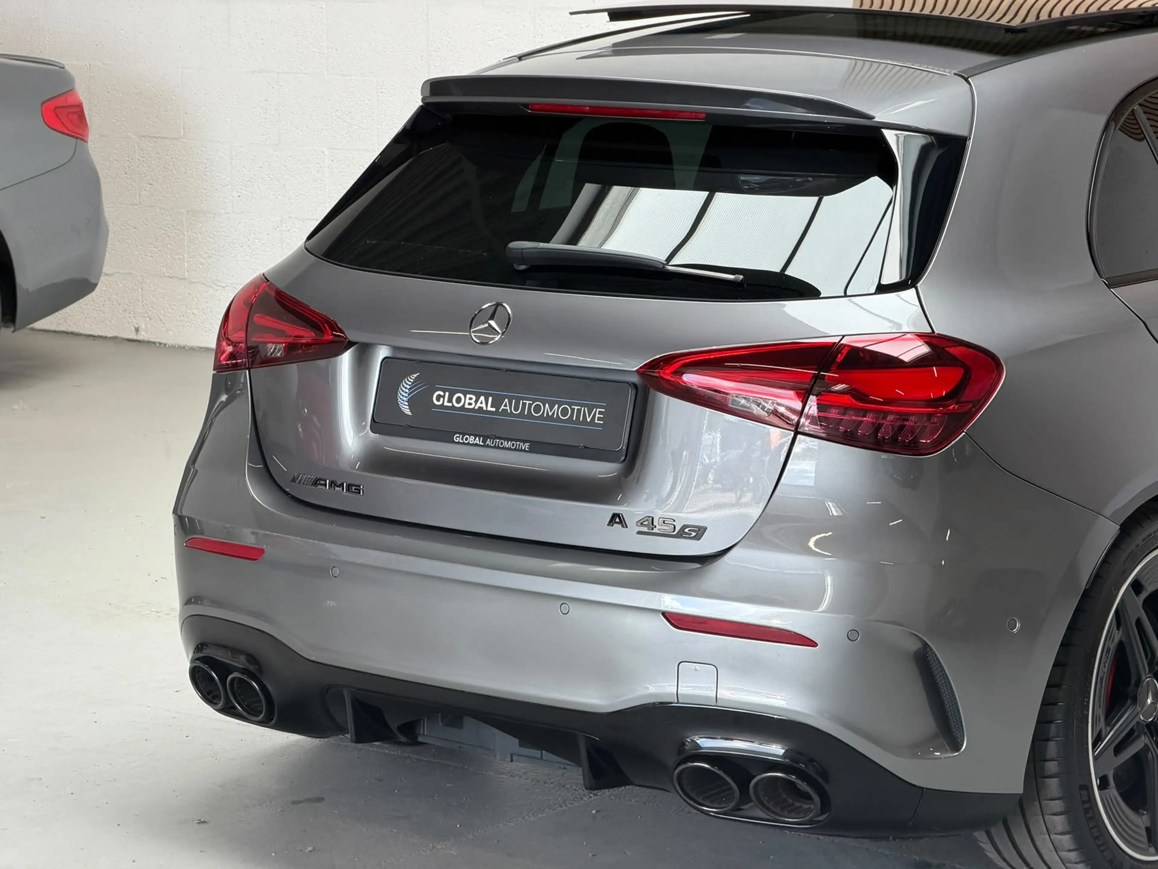 Mercedes-Benz A 45 AMG S 4MATIC+ - PANO - BURMESTER - DRIVERS PACKAGE - S — photo 11