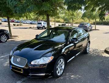3.0 V6 D - 240 FAP Luxe Premium A