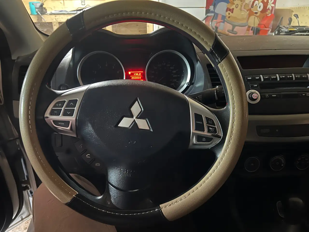 Mitsubishi Lancer снимка Mitsubishi Lancer