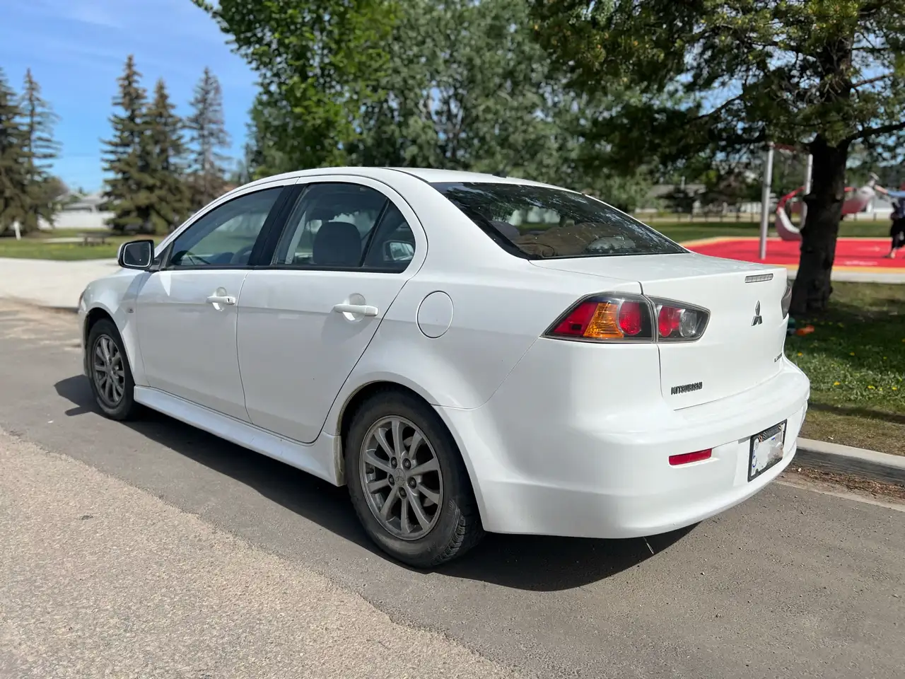 Mitsubishi Lancer снимка Mitsubishi Lancer