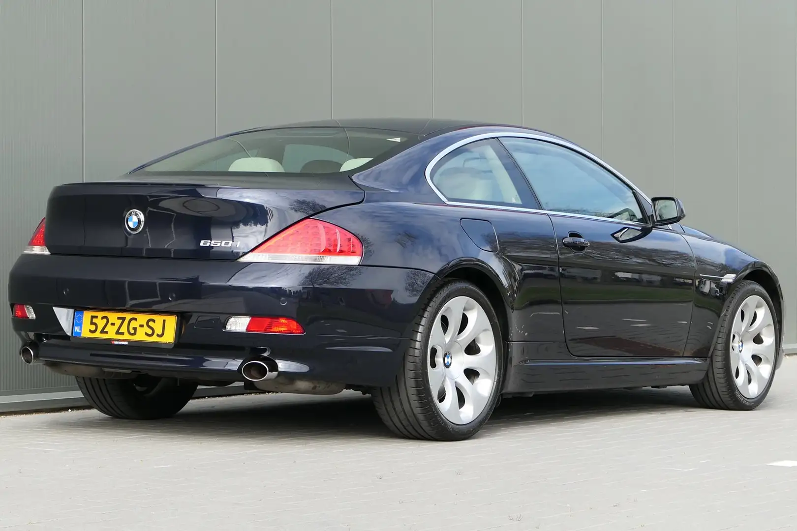 BMW 650 6-serie 650i High Executive Youngtimer 367pk V8 LC Azul - 2