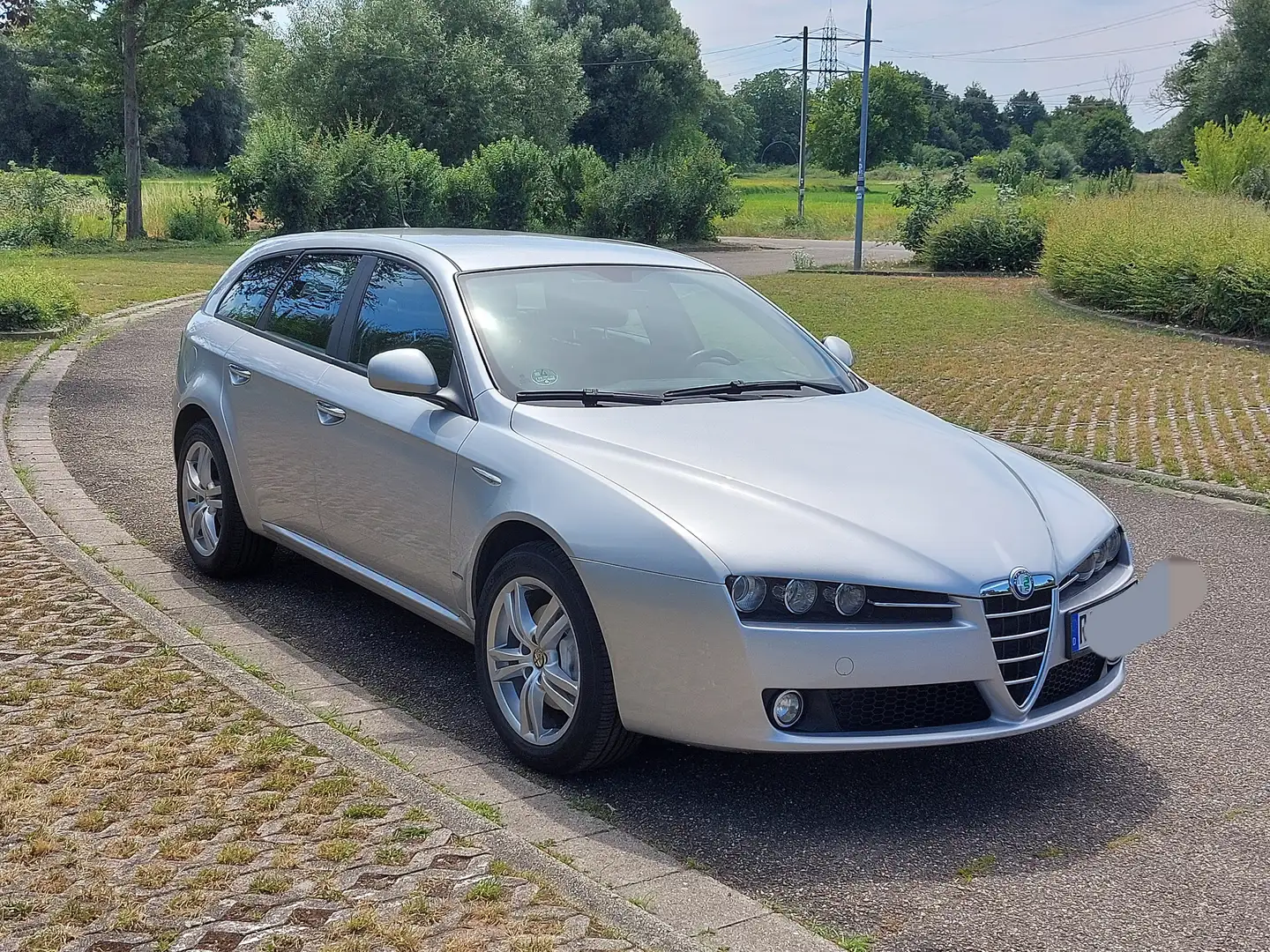 Alfa Romeo 159 159 Sportwagon 1.8 MPI 16V Grau - 1