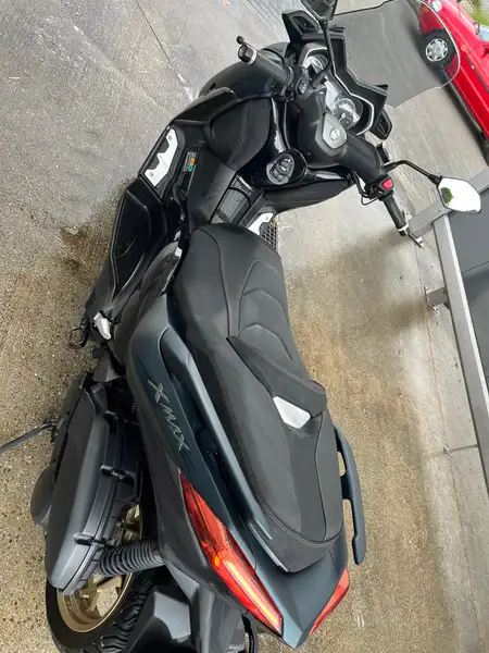 Yamaha X-Max 125 - foto 2