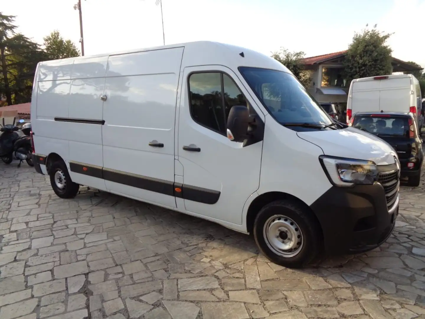 Renault Master T35 2300 DCI 135CV L3H2 FURGONE CLIMA ITALIA Bianco - 1