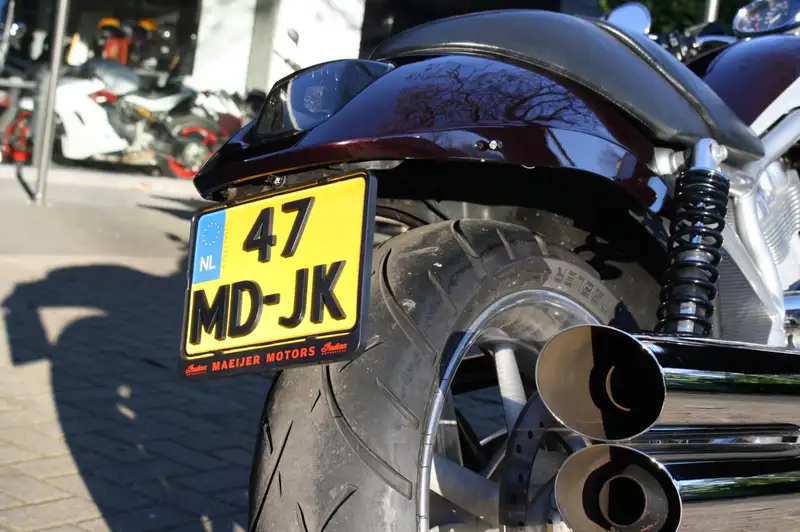 Harley-Davidson V-Rod - foto 6