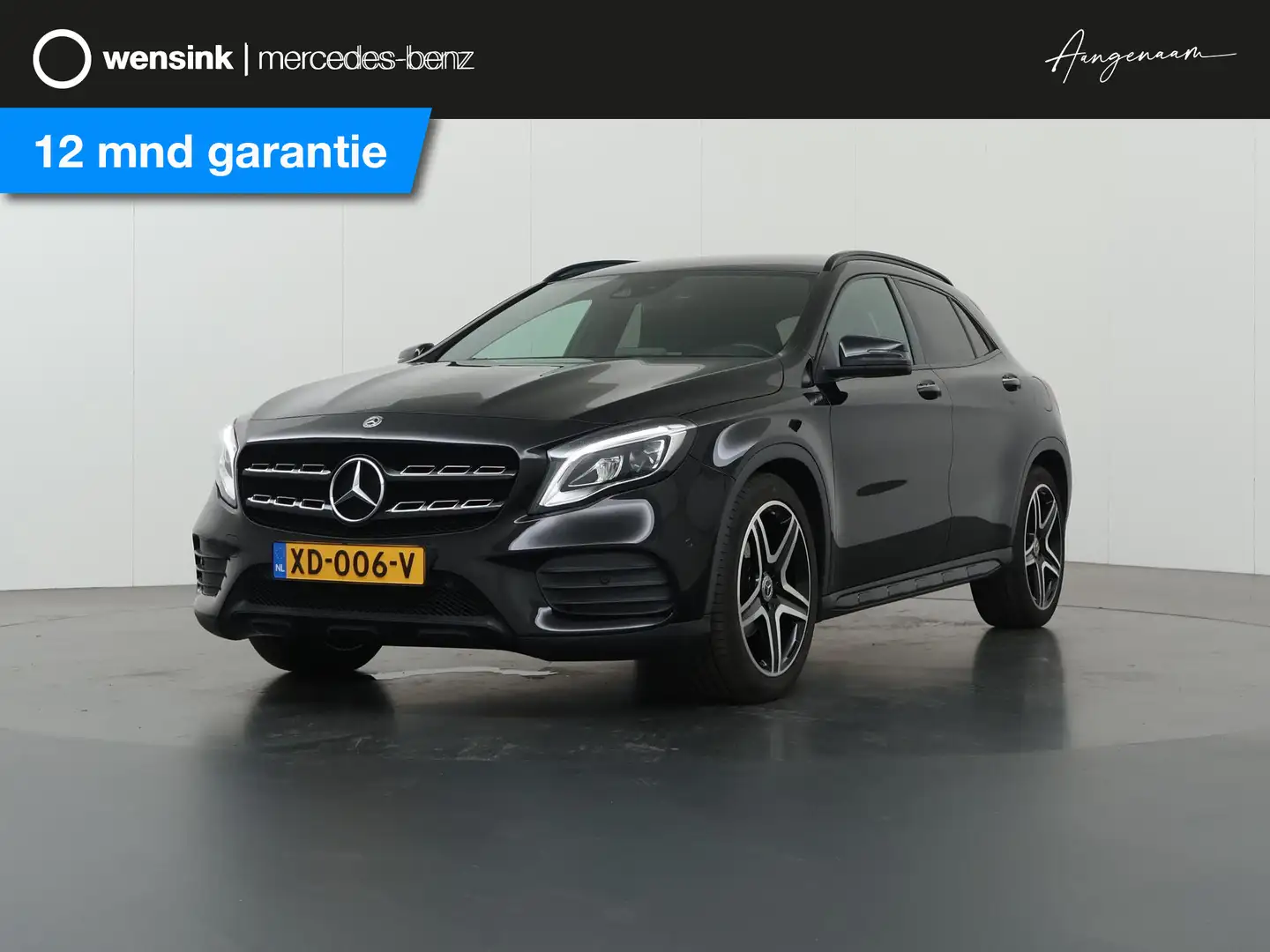 Mercedes-Benz GLA 180 Business Solution AMG | Night | Keyless | Achterui Zwart - 1