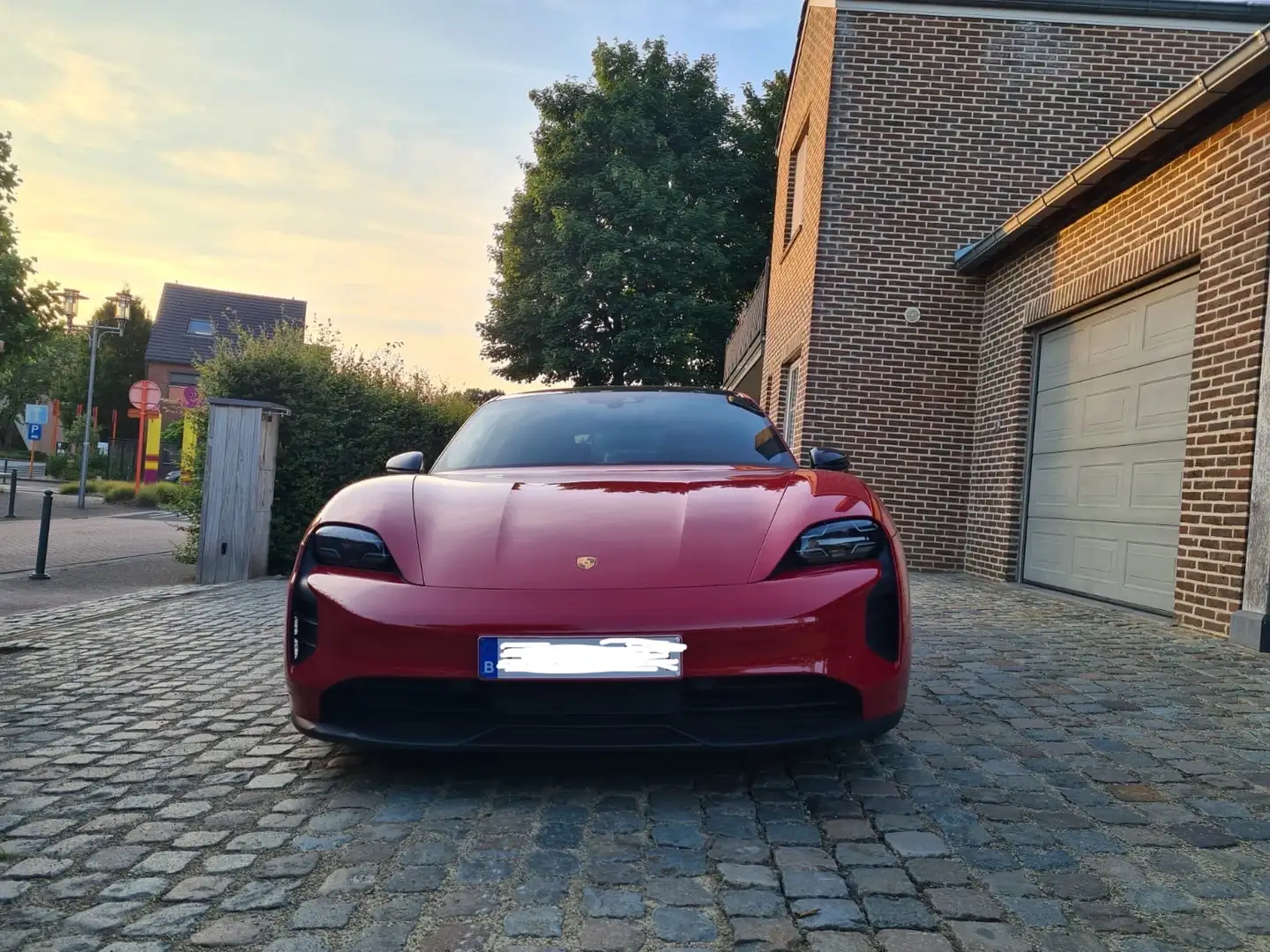Porsche Taycan Taycan 4S Red - 1