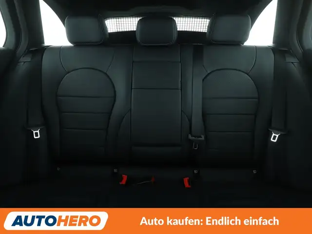 Mercedes-Benz C Class view 15