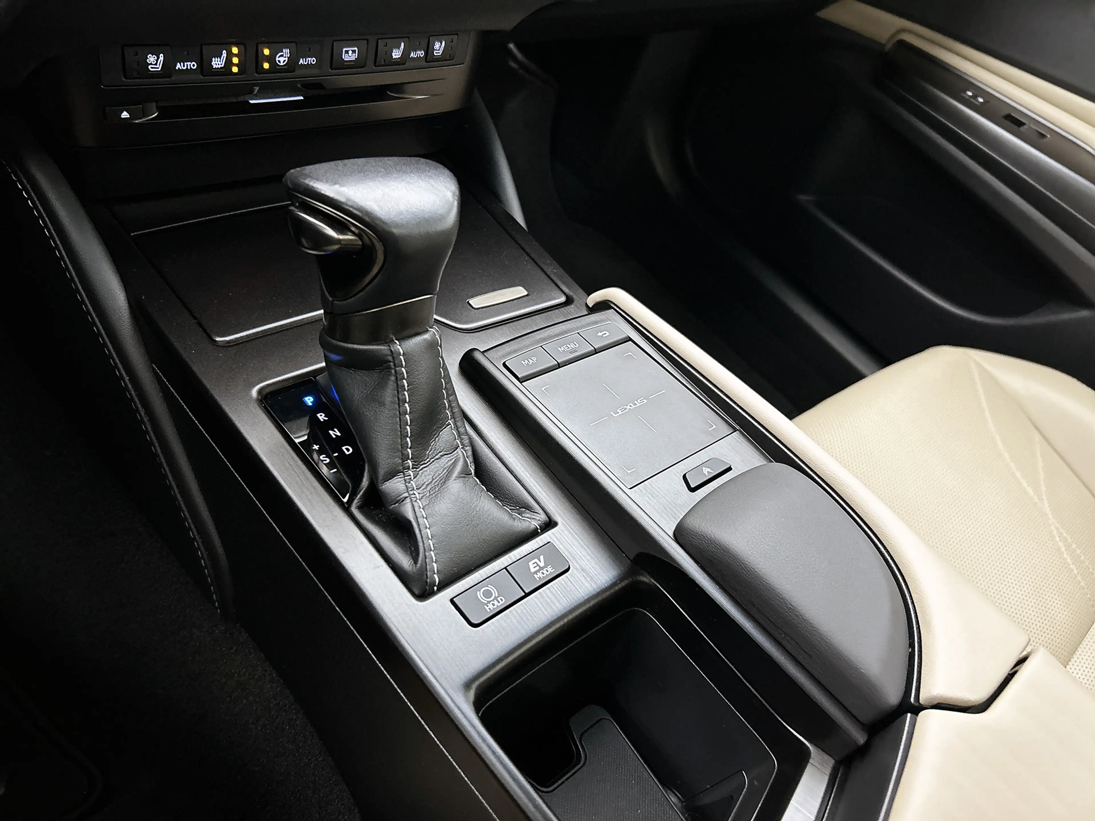 Lexus ES 300 300h Executive Line | Schuif/Kantel Dak | Blind Sp — photo 14