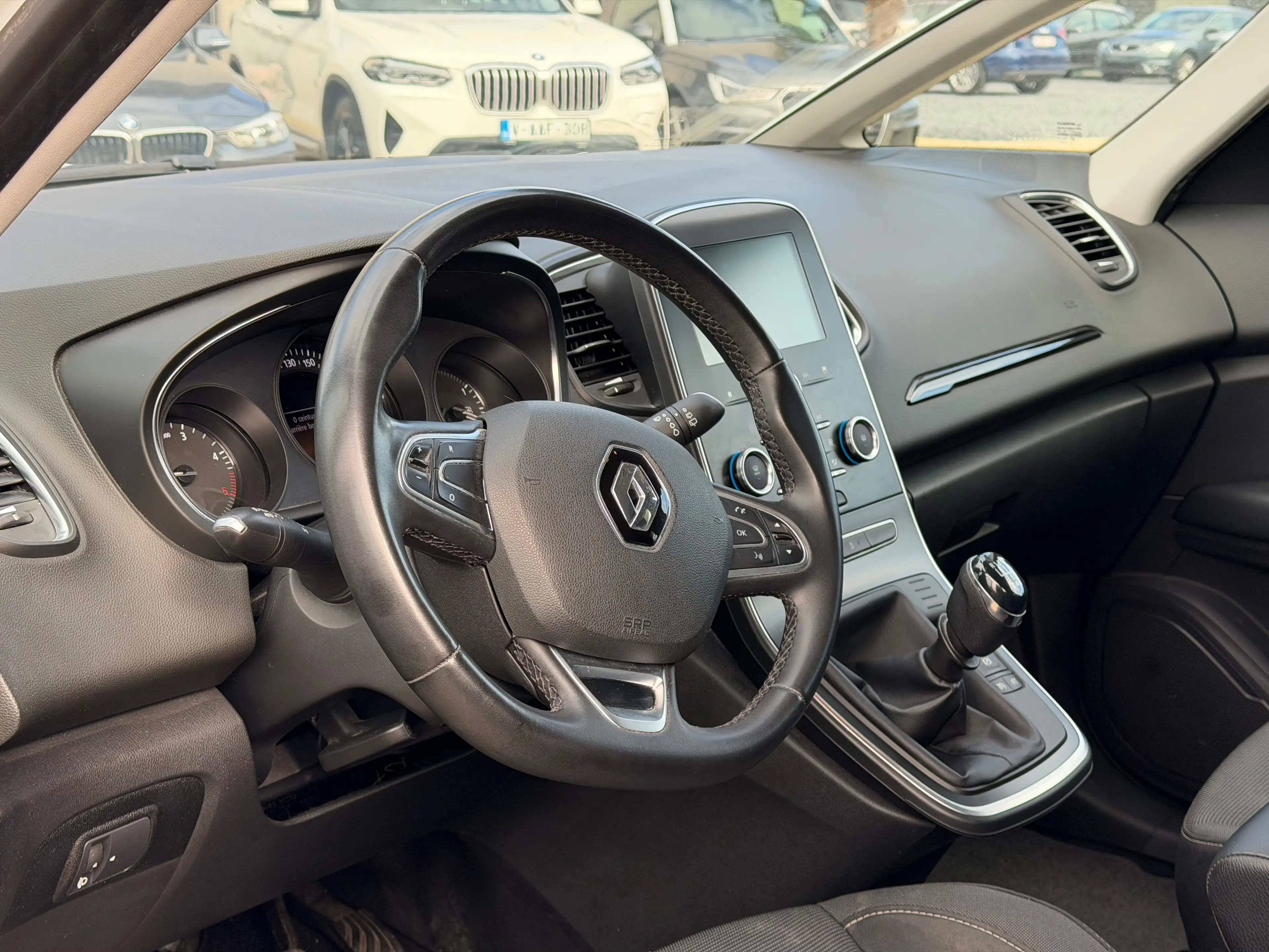 Renault Scenic Scenic 1.7 Garantie 12 Mois — photo 9