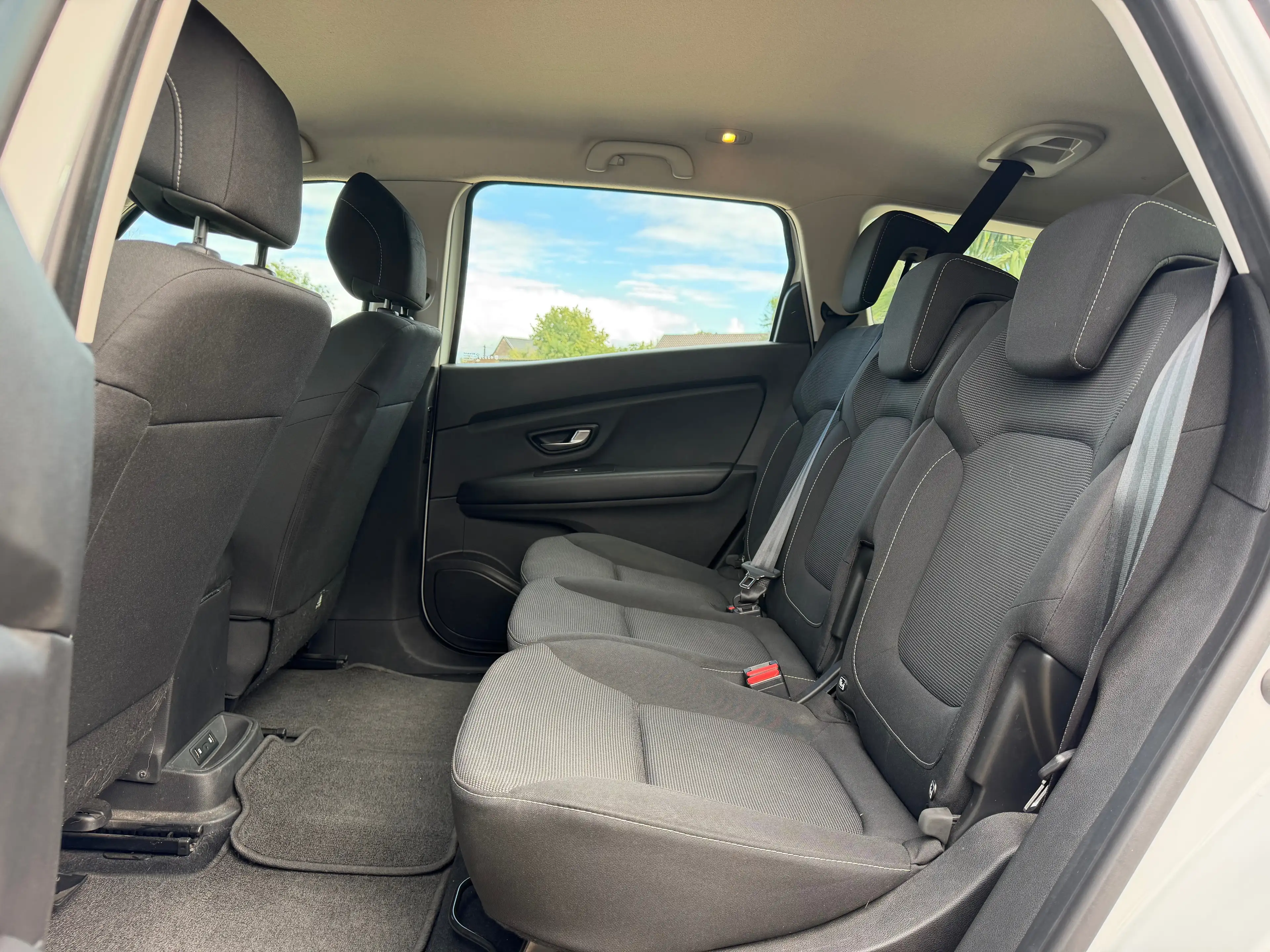 Renault Scenic Scenic 1.7 Garantie 12 Mois — photo 11