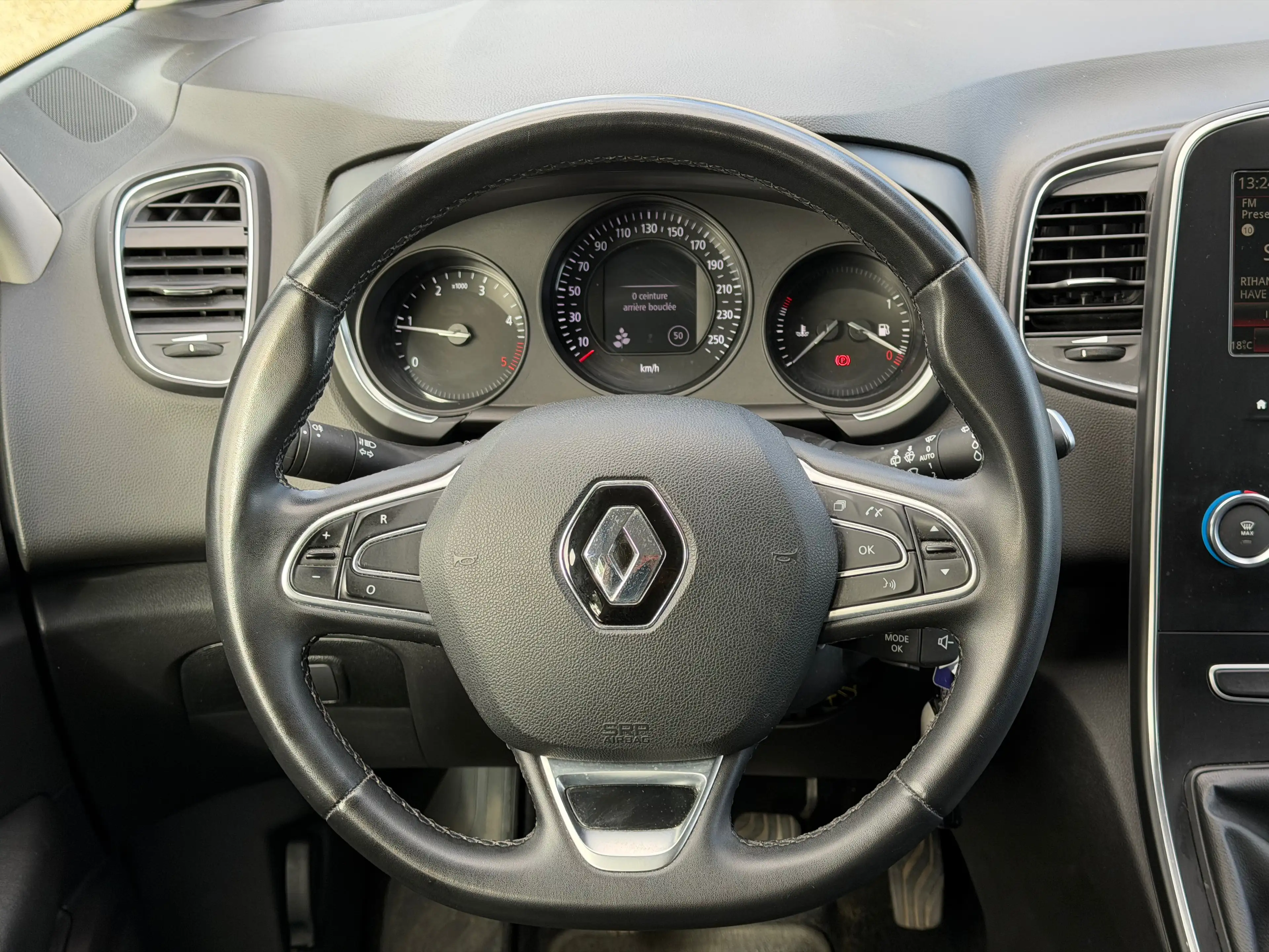 Renault Scenic Scenic 1.7 Garantie 12 Mois — photo 12