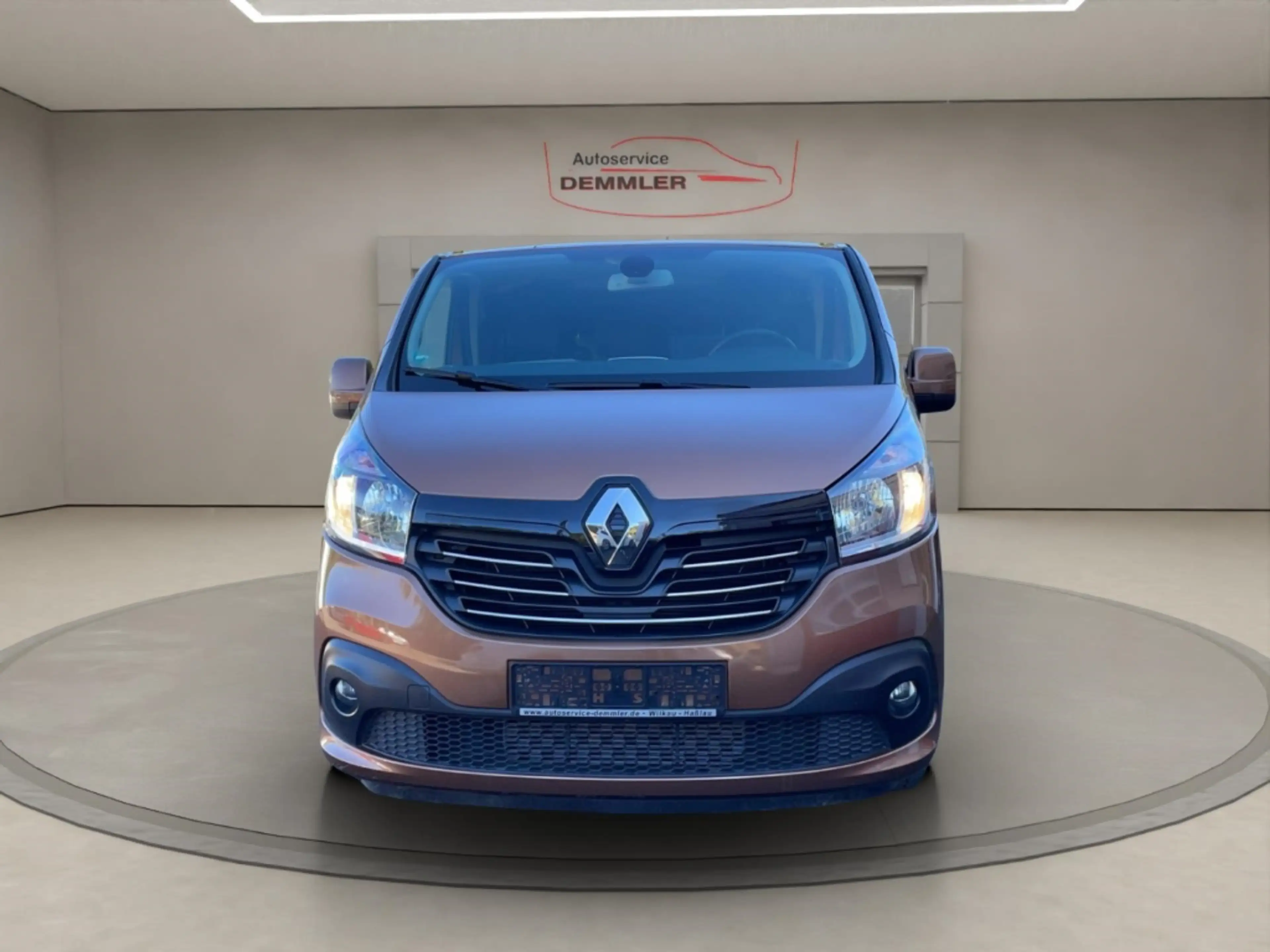 Renault Trafic L2, 9-Sitze,AHK,Navi,R.Kamera,Motor NEU! (bei 65tk — photo 2