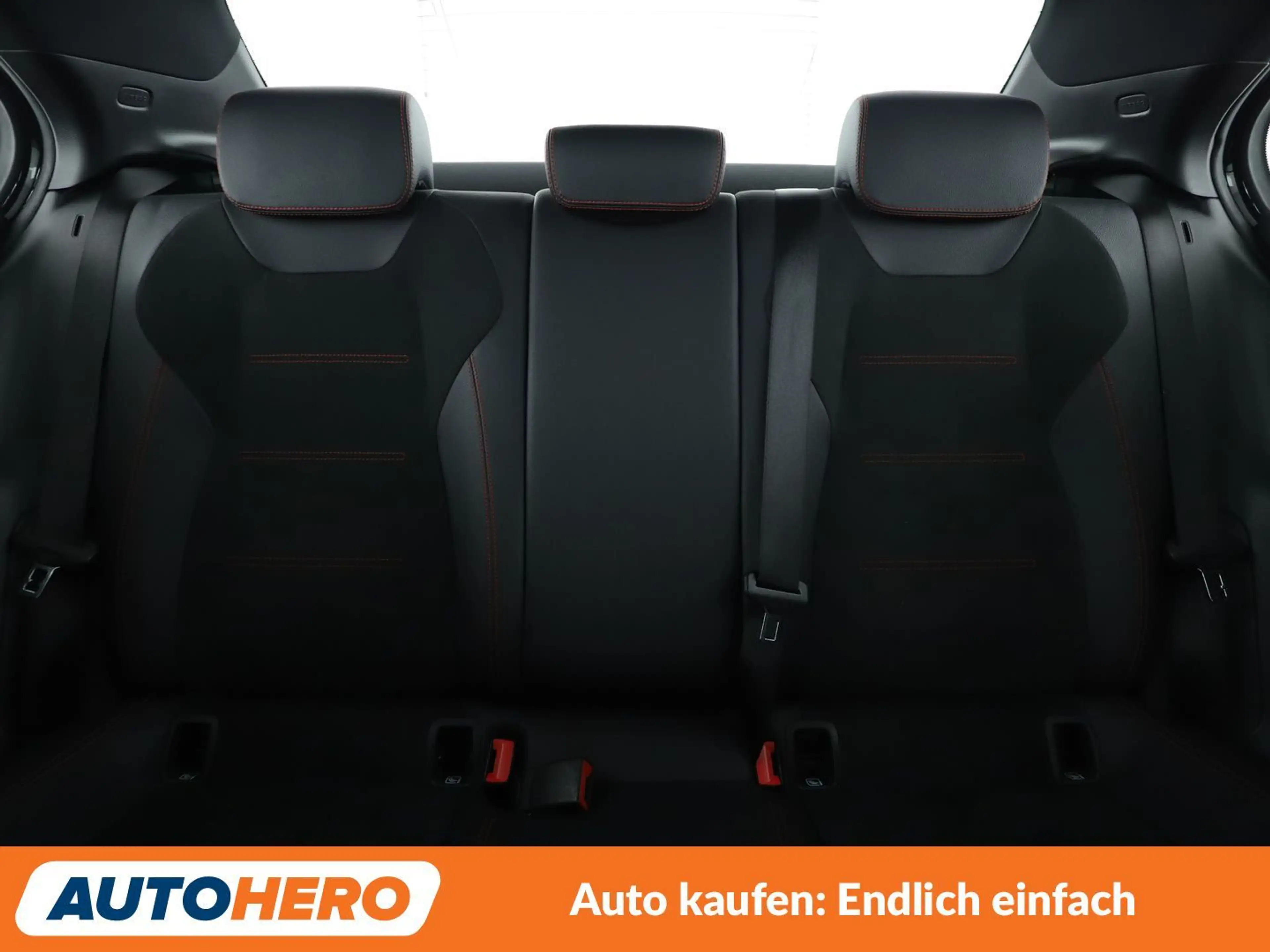 Mercedes-Benz A 220 4Matic AMG Line Aut.*NAVI*MBUX*CAM* — photo 15