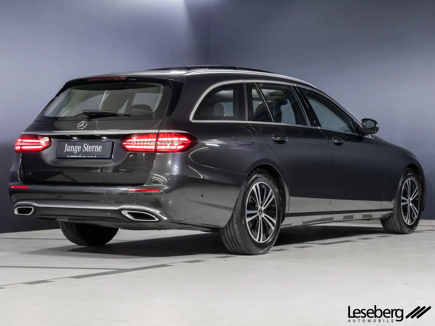 Mercedes-Benz E 200 E 200 T AVANTGARDE LED / Panorama / Kamera / DAB Grigio - 2