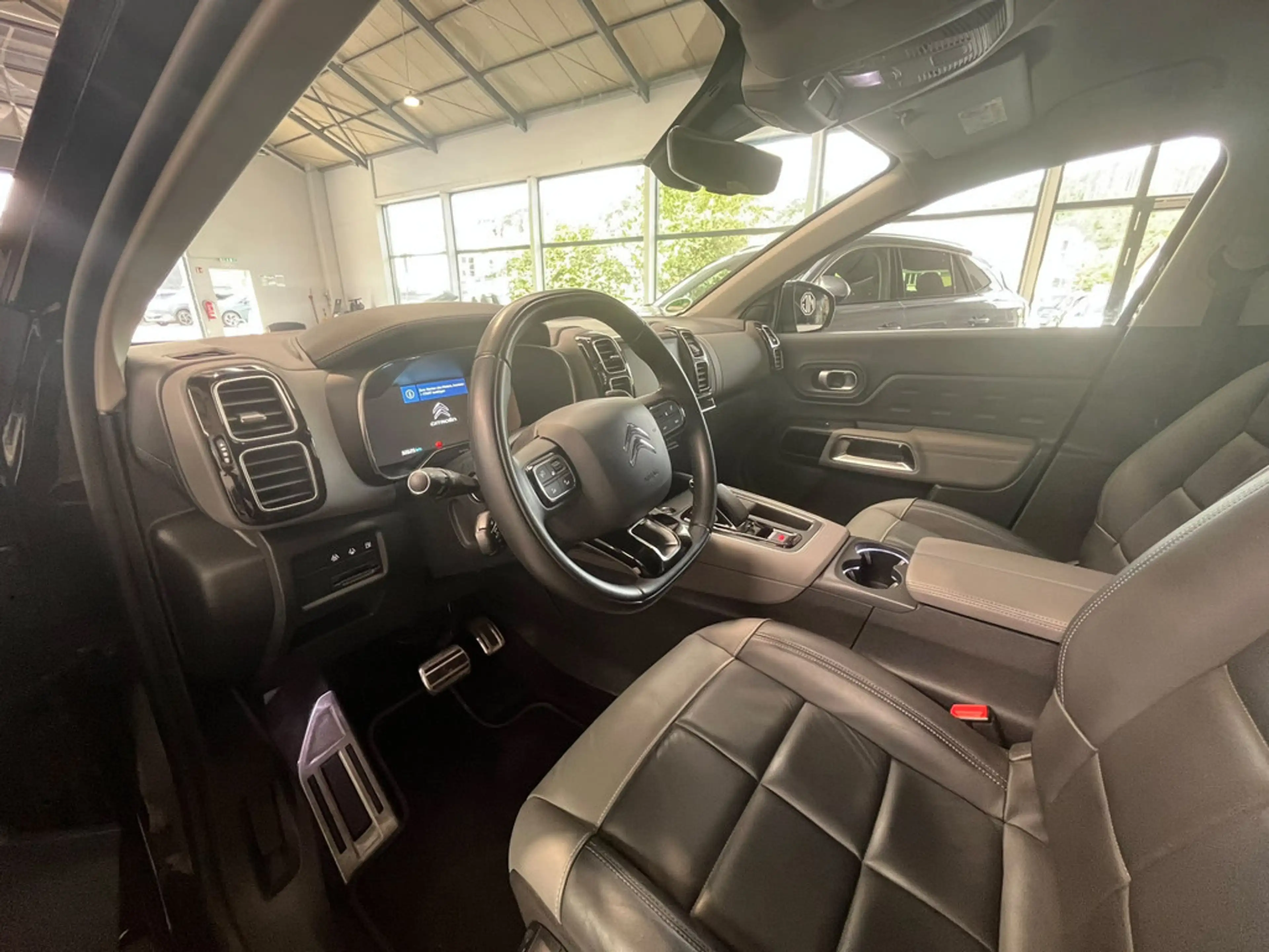 Citroen C5 Aircross 1.6 Shine Pack Hybrid LED 360° — photo 10