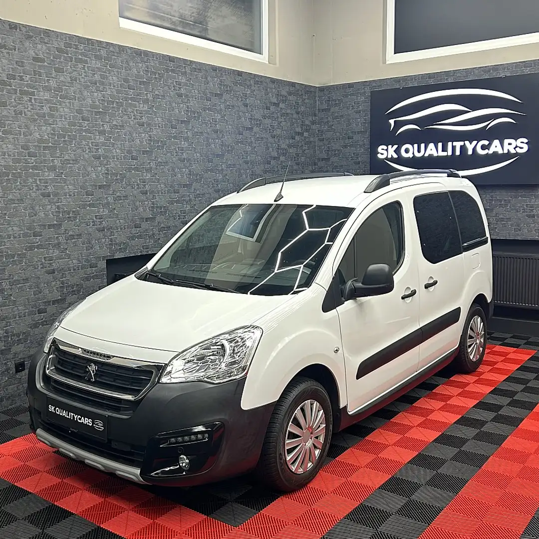 Peugeot Partner Tepee Outdoor 1,6 HDi 120 S&S Weiß - 2