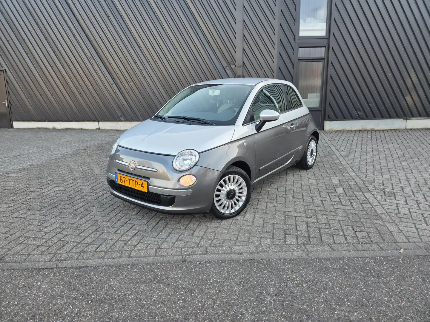 Fiat 500 1.2 BiColore Automaat Grijs - 1