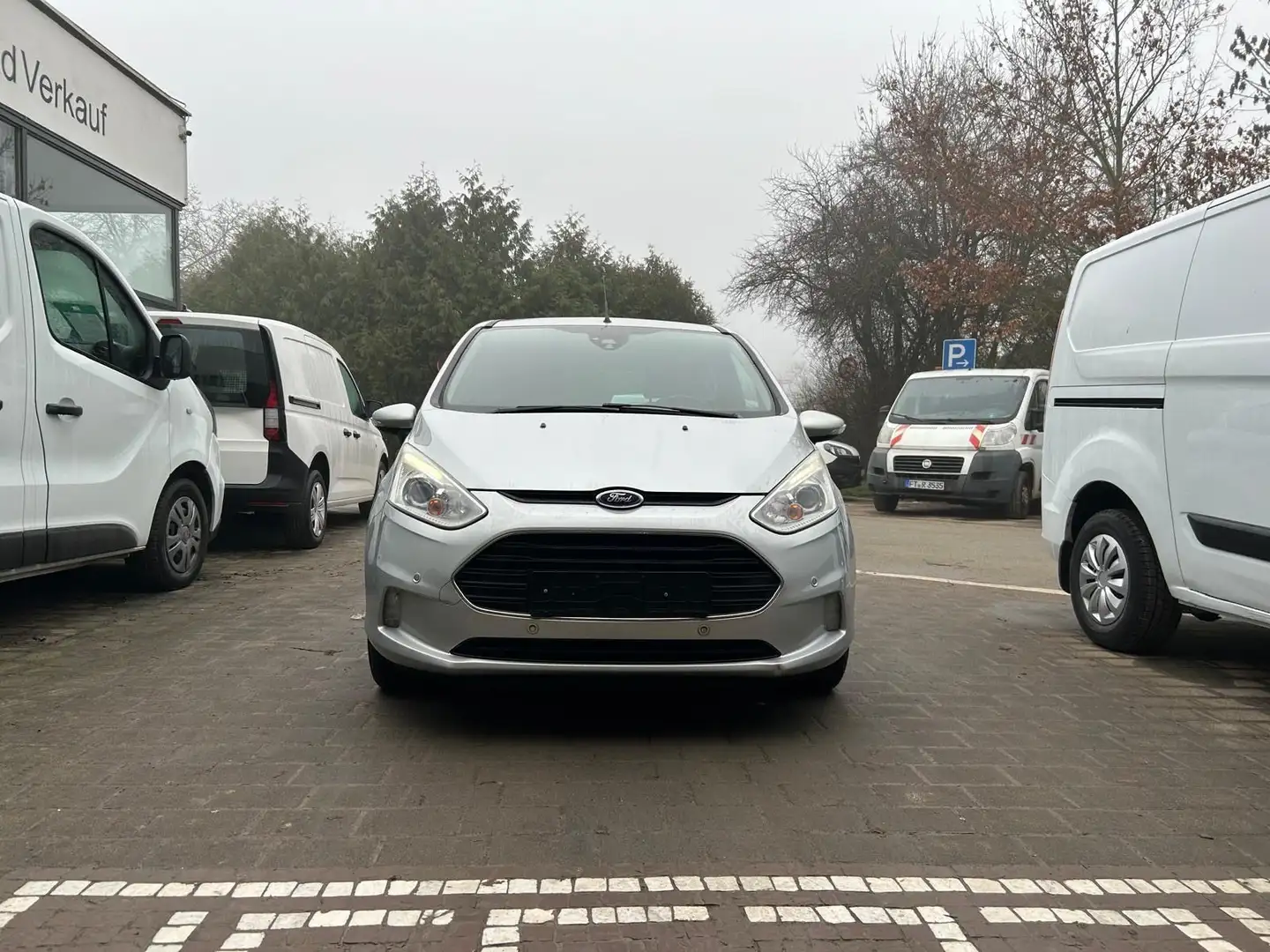 Ford B-Max 1.6 TDCI Titanium Argent - 1