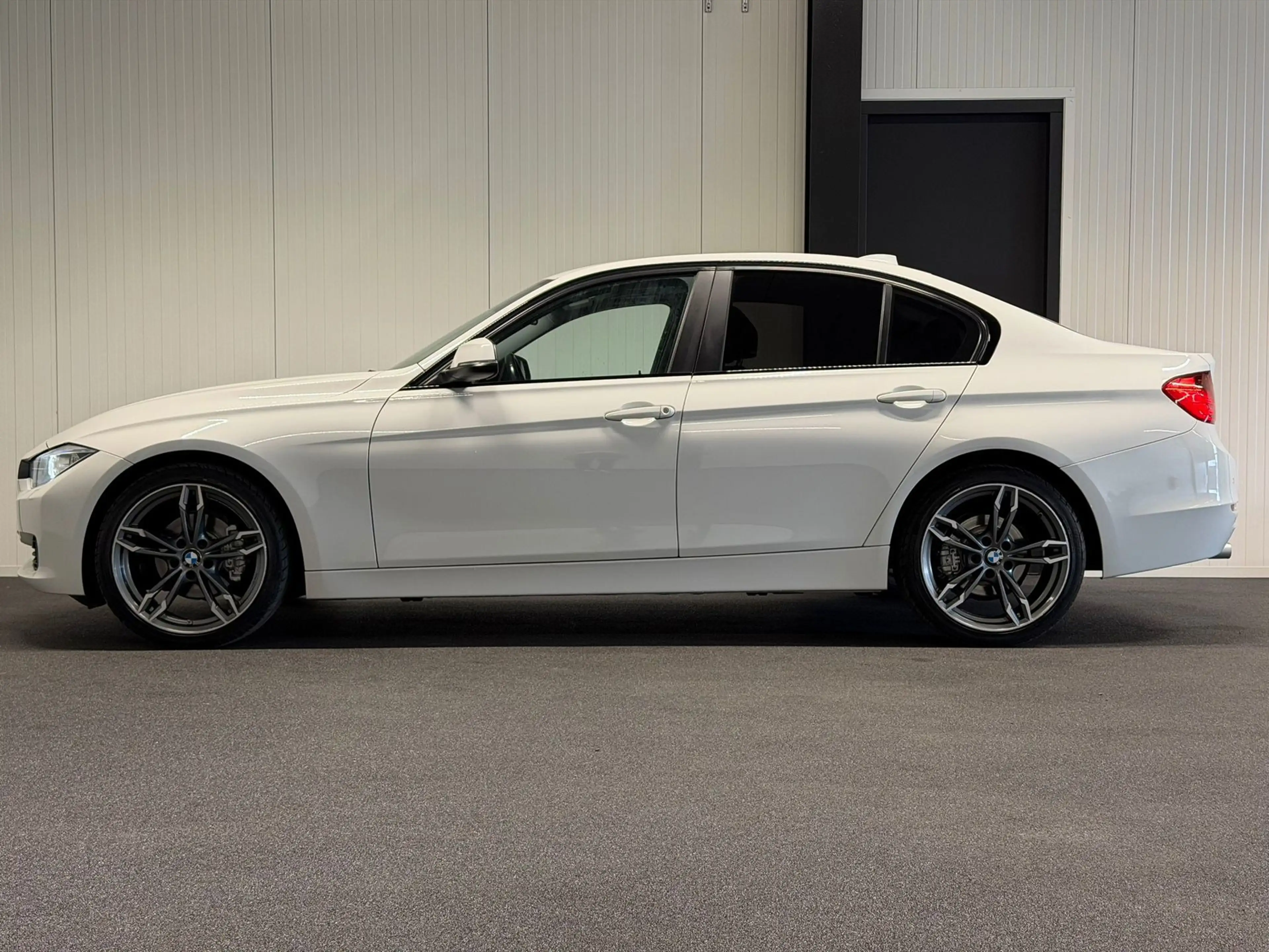 BMW 316 3-serie 316i Executive (SPORT, LED, NAVI, CRUISE, — photo 3