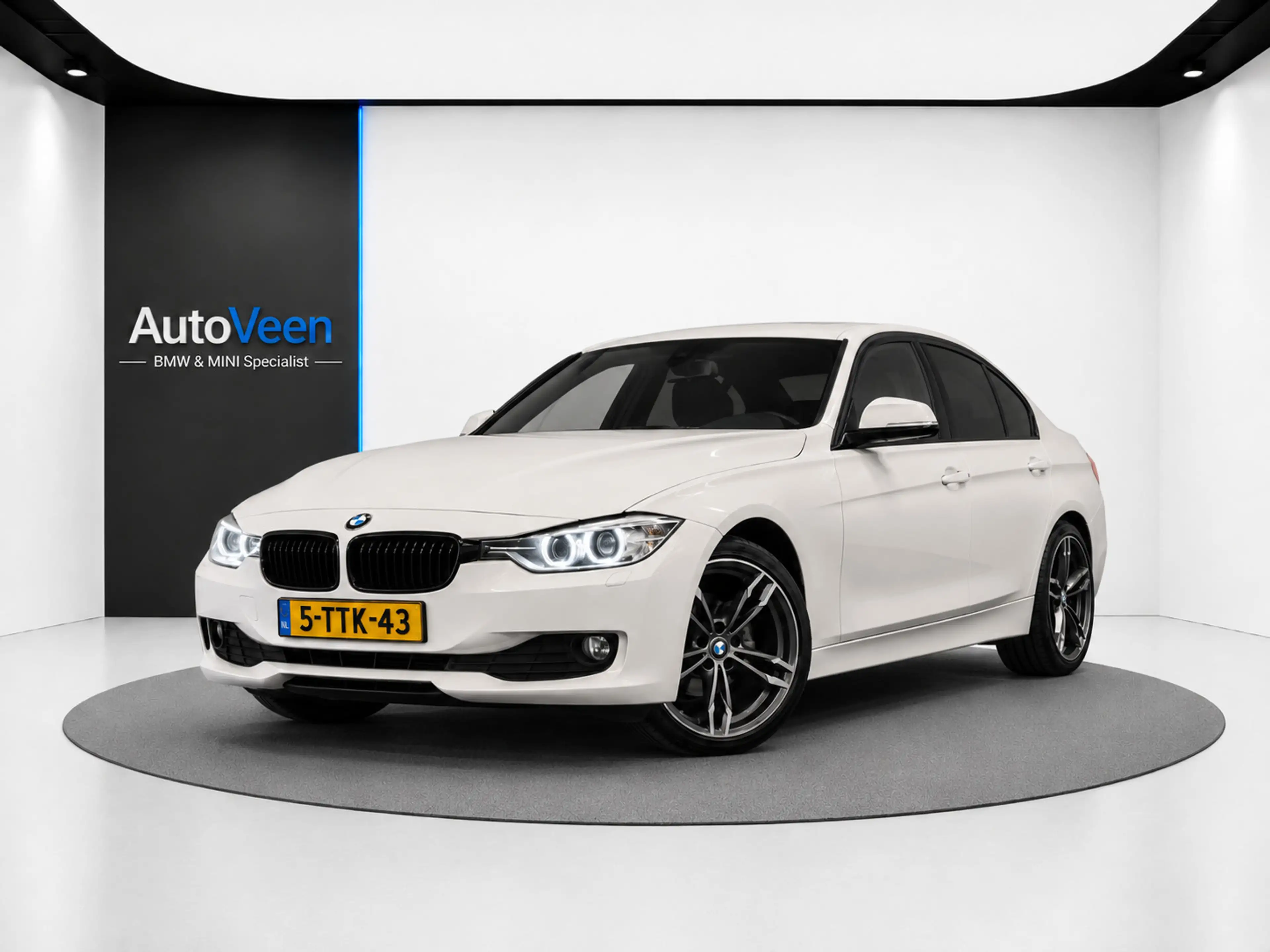 BMW 316 3-serie 316i Executive (SPORT, LED, NAVI, CRUISE,