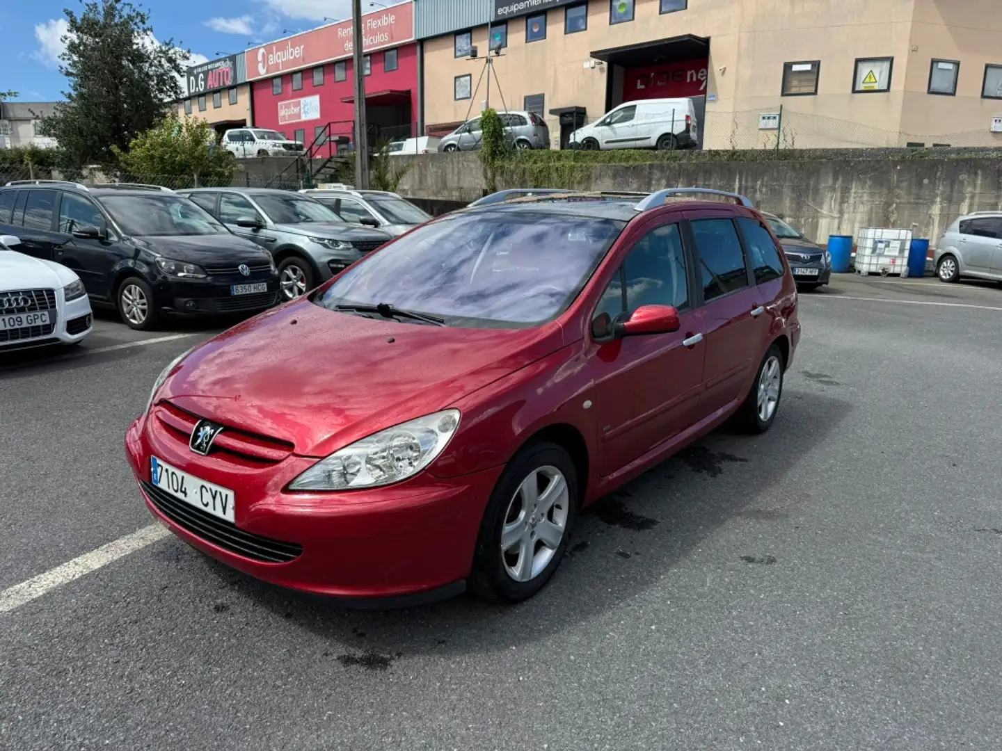 Peugeot 307 SW 1.6HDI Pack 110 Kırmızı - 2