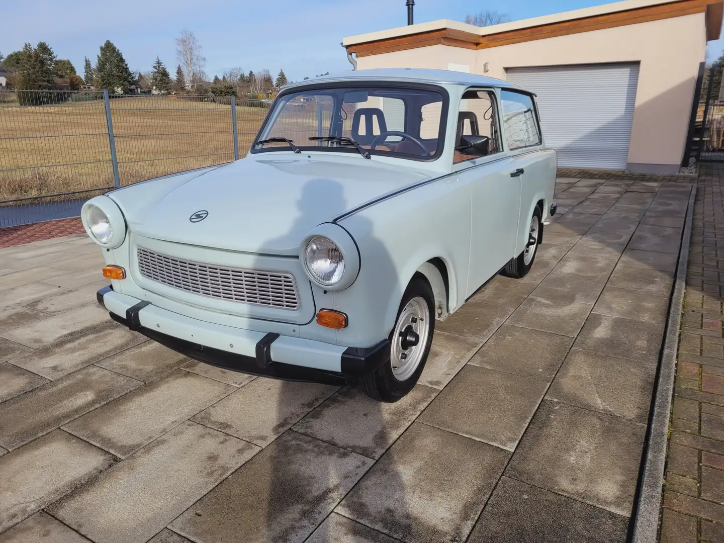 Trabant P601 Kombi WERKSNEU Grau - 1