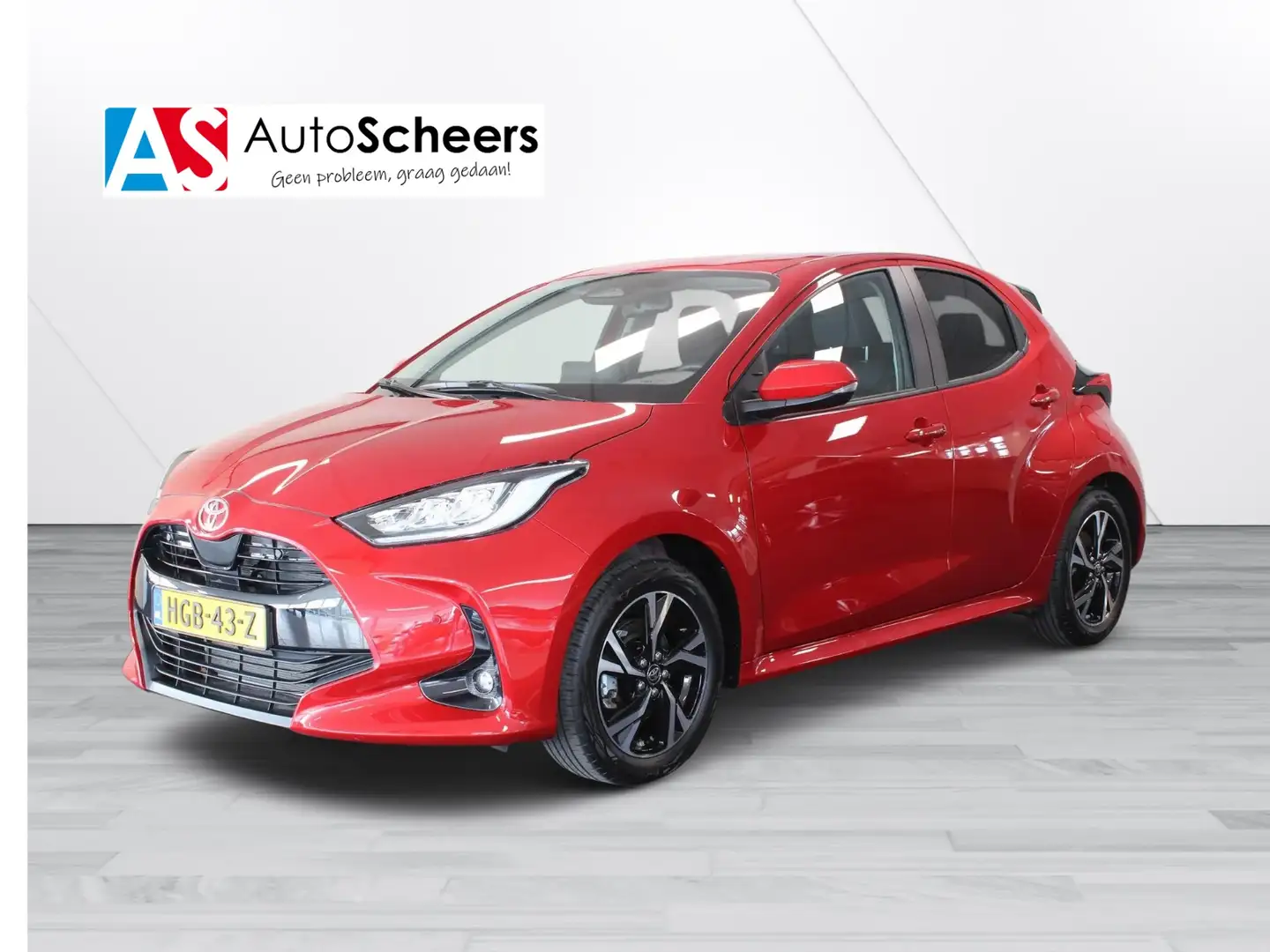 Toyota Yaris 1.5 Hybrid 116pk CVT Rood - 1