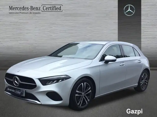 Mercedes-Benz A 200 d Compacto