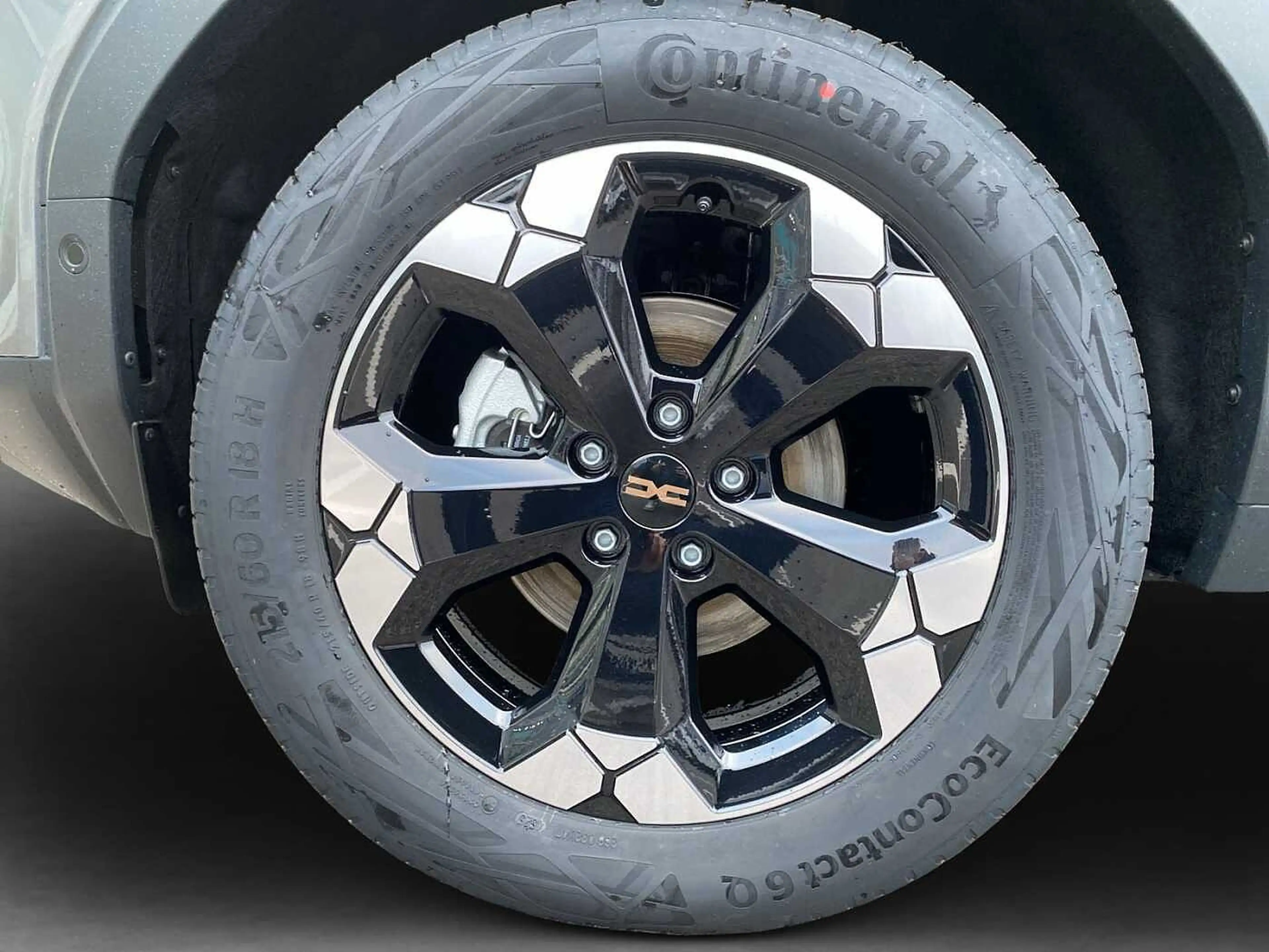 Dacia Bigster Extreme hybrid 155 el.Heckl. SHZ 360° Glasdach — photo 16